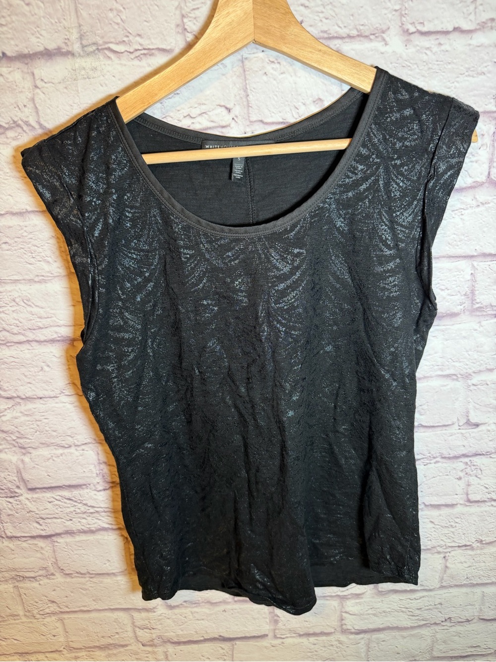 White House Black Market Black dressy short sleep top women’s size small